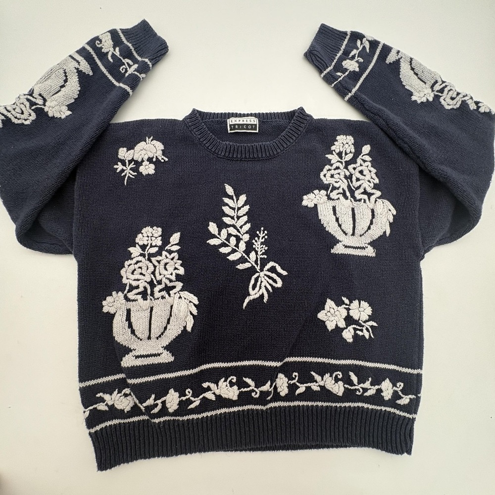 Vintage Express Sweater Womens M Blue Floral Vase Knit Crewneck Pullover